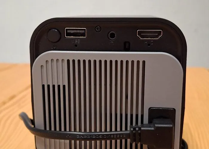 Casa De Bomberos - - 5 Rooms, 2 Kitchen, 2 Terraces, Film Projector, Fibre Net * Chío