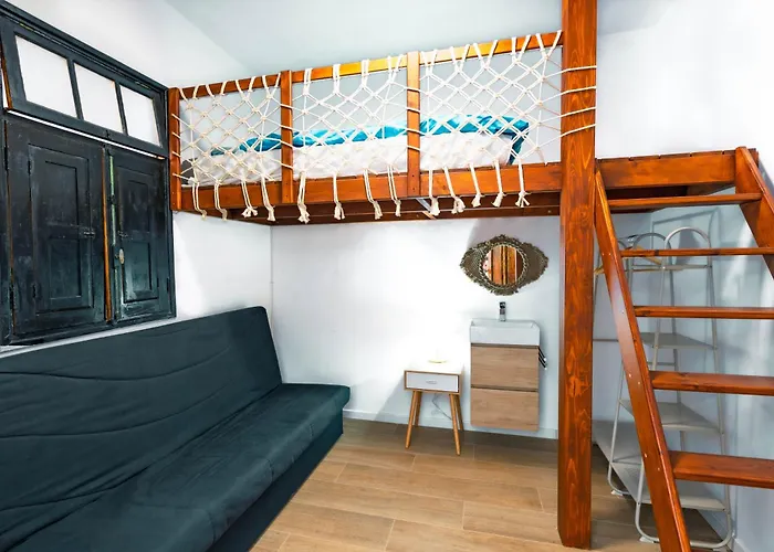 Casa De Bomberos - - 5 Rooms, 2 Kitchen, 2 Terraces, Film Projector, Fibre Net Appartement *