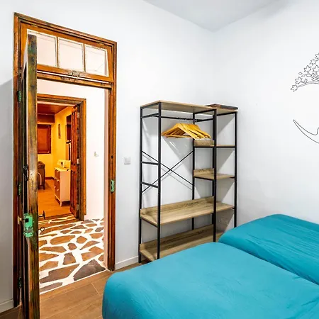 Apartment Casa De Bomberos - - 5 Rooms, 2 Kitchen, 2 Terraces, Film Projector, Fibre Net Chio (Tenerife)